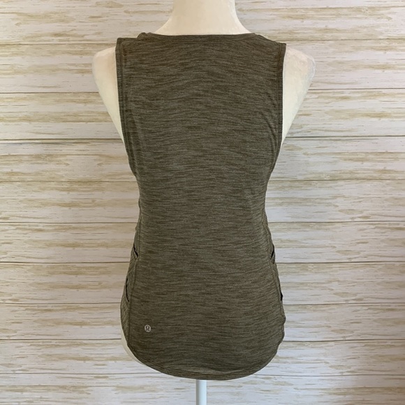 Lululemon Workout Tank - Picture 7 of 7
